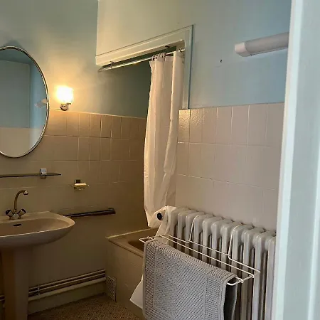 Le Grand Appartement De Claude Arbois Exterior photo