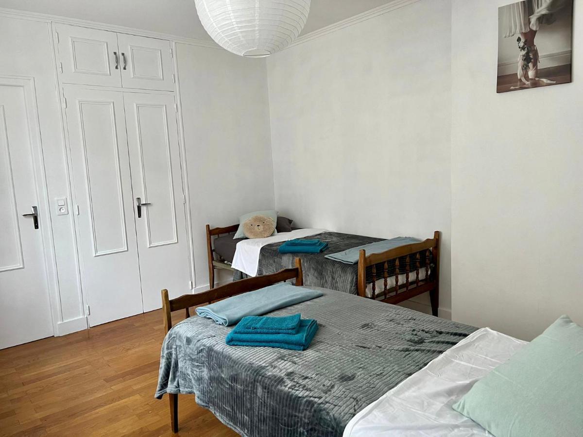Apartment Le Grand De Claude